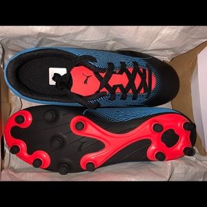 Puma Spirit II FG Junior Cleats - Size 1US